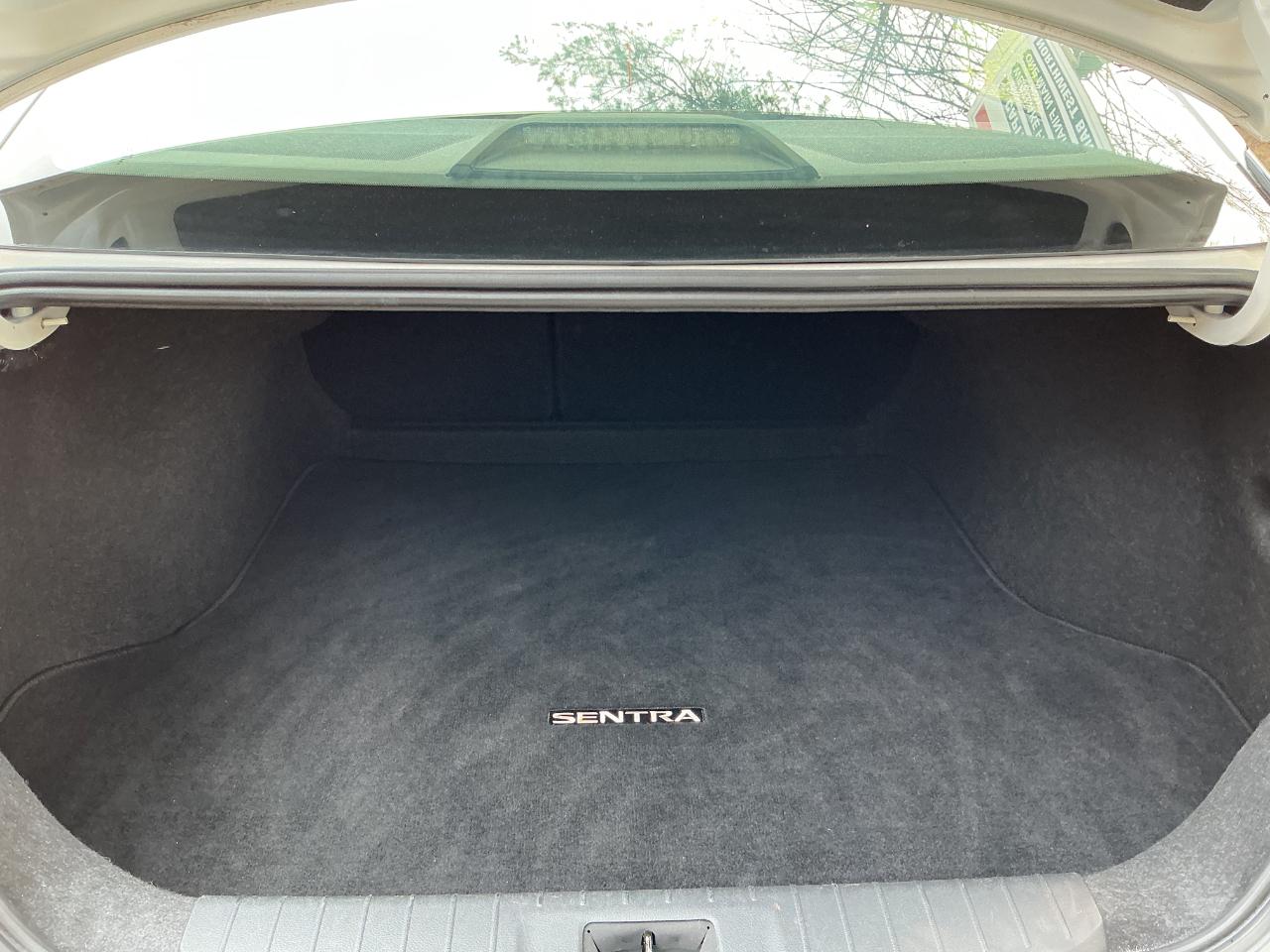 Nissan Sentra SV CVT 2024