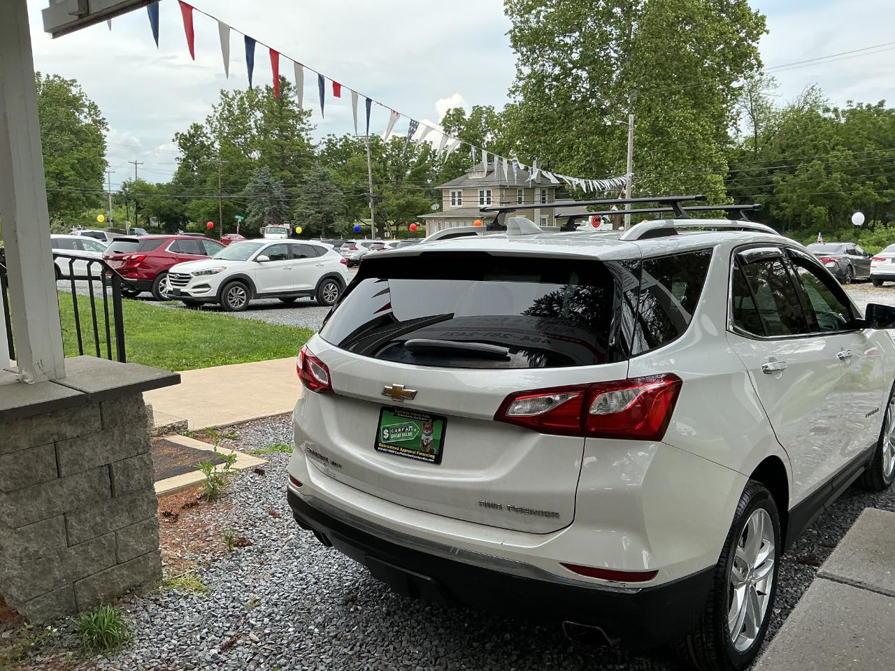 View vehicle photo 5