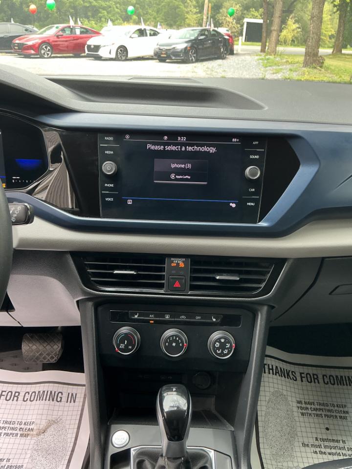 Volkswagen Taos SE FWD 2022