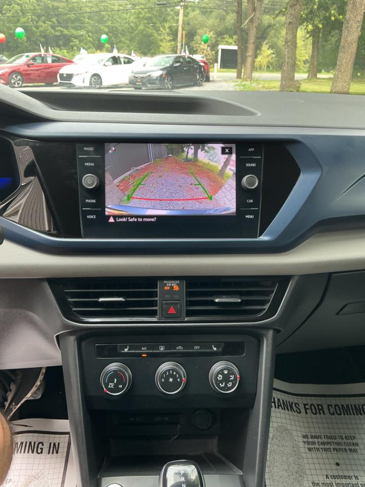 Volkswagen Taos SE FWD 2022