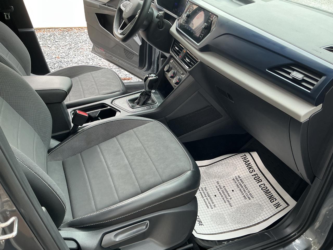 Volkswagen Taos SE FWD 2022