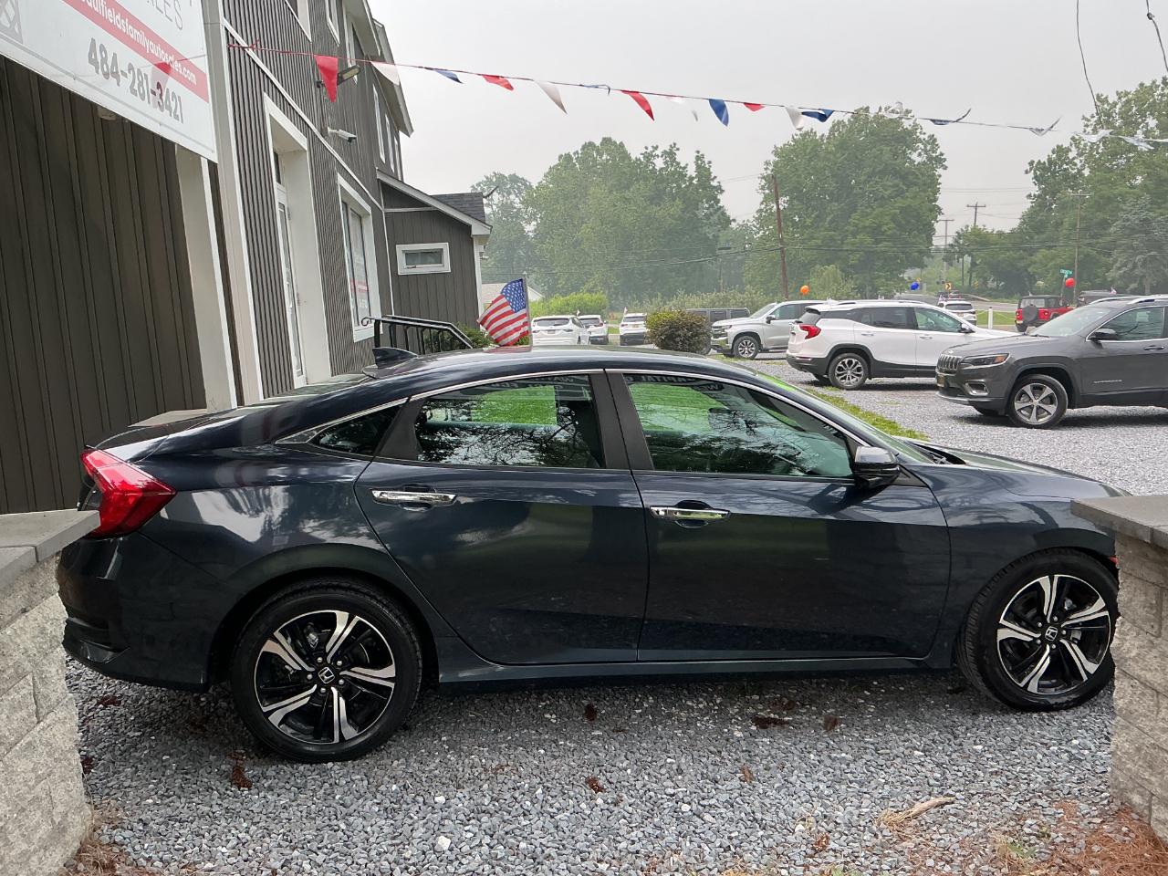 Honda Civic Sedan Touring CVT 2018