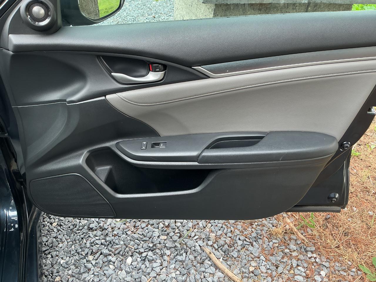 Honda Civic Sedan Touring CVT 2018