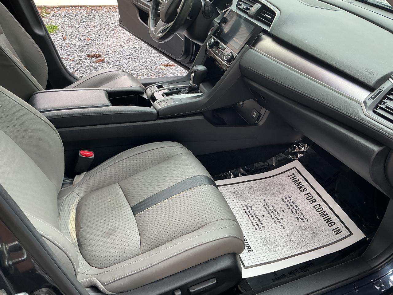 Honda Civic Sedan Touring CVT 2018