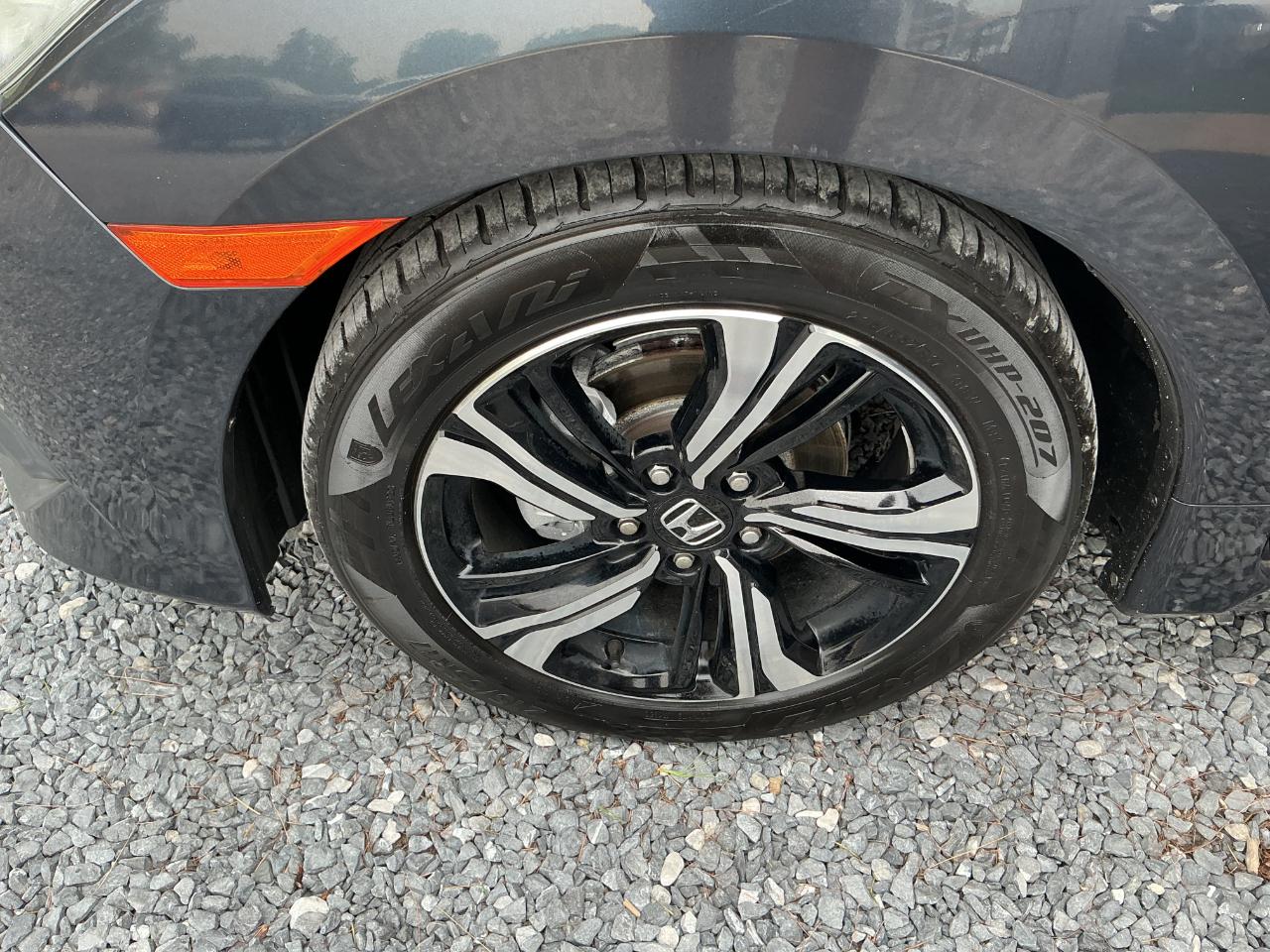 Honda Civic Sedan Touring CVT 2018