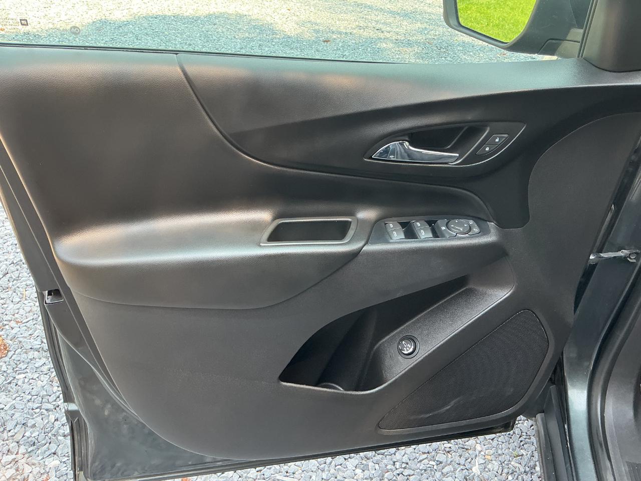 Chevrolet Equinox AWD 4dr LT w/2LT 2018