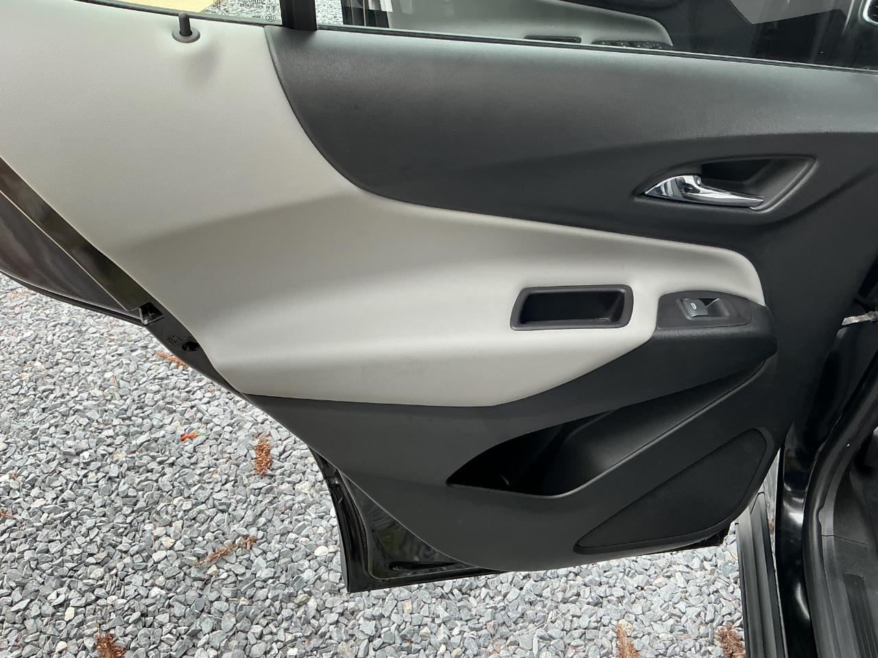 Chevrolet Equinox FWD 4dr LS w/1LS 2019