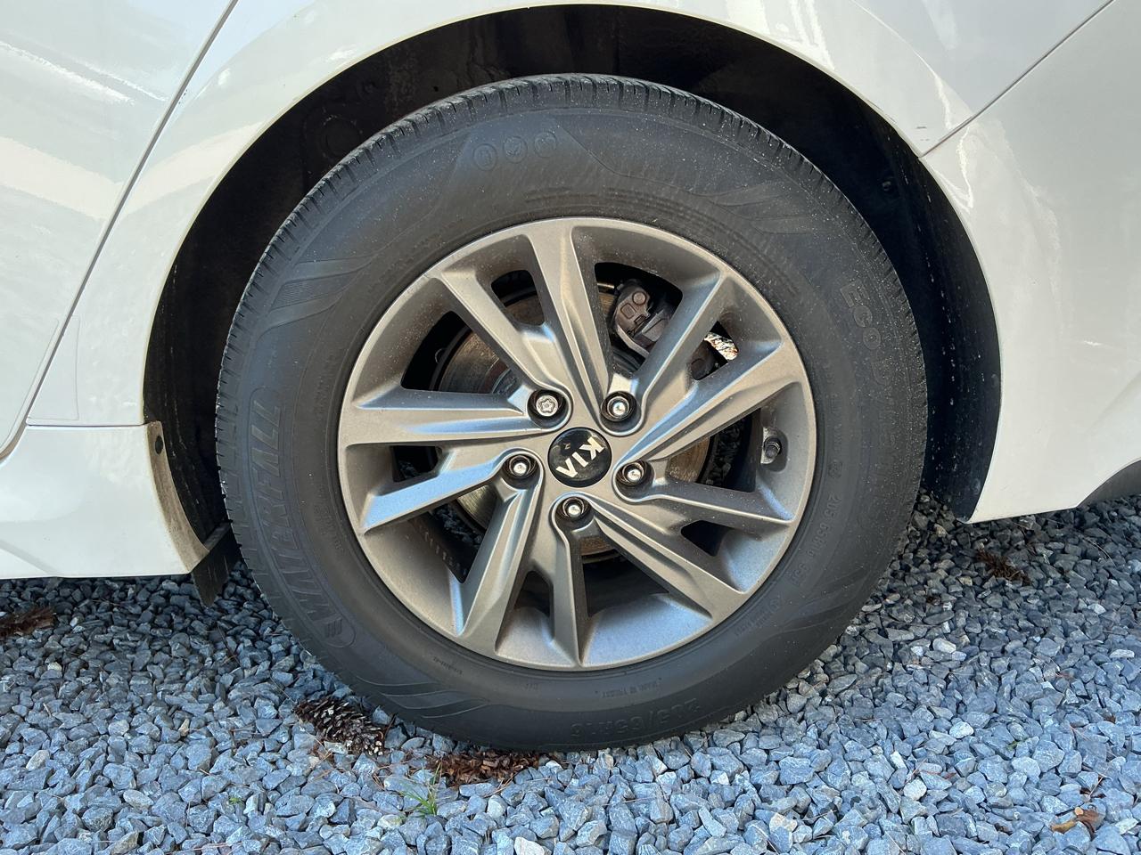 Kia Optima LX Auto 2019