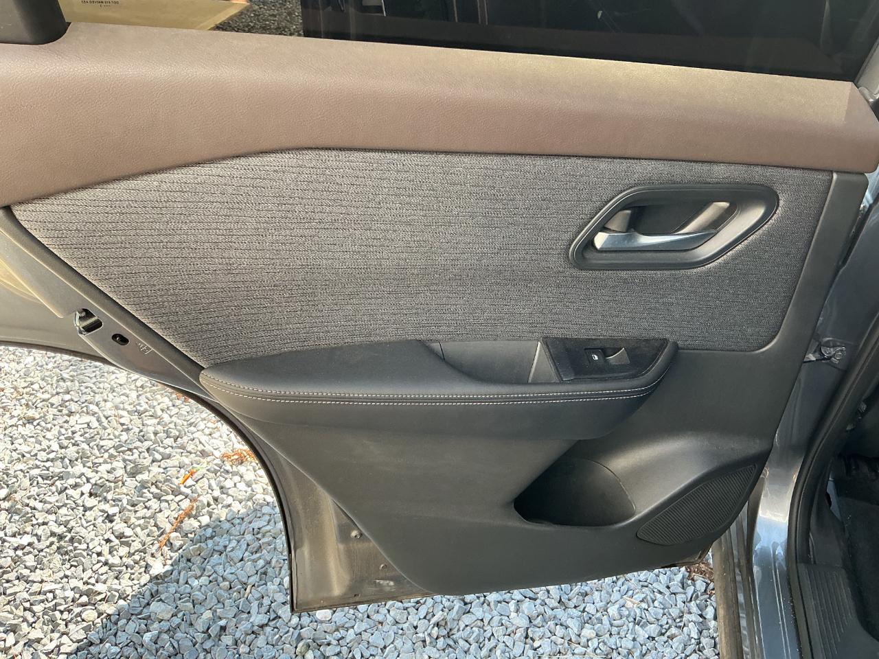 Nissan Rogue AWD SV 2023