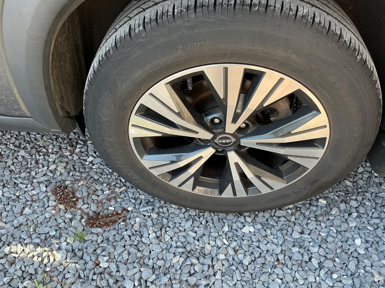 Nissan Rogue AWD SV 2023
