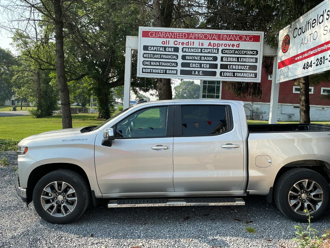 Chevrolet Silverado 1500 4WD Crew Cab 147" LT 2020