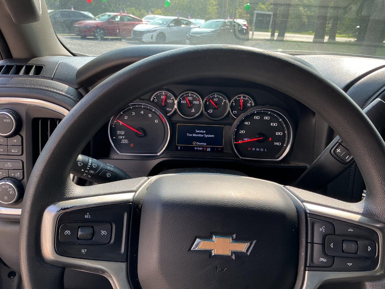 Chevrolet Silverado 1500 4WD Crew Cab 147" LT 2020