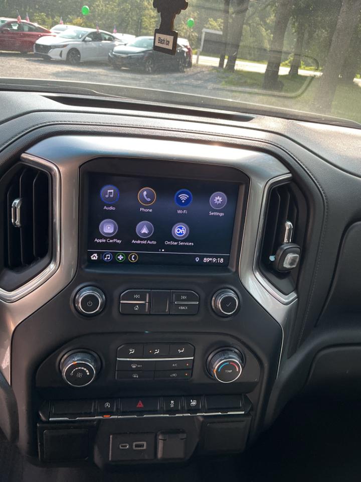 Chevrolet Silverado 1500 4WD Crew Cab 147" LT 2020