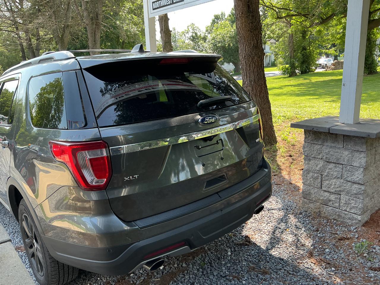 Ford Explorer XLT 4WD 2018
