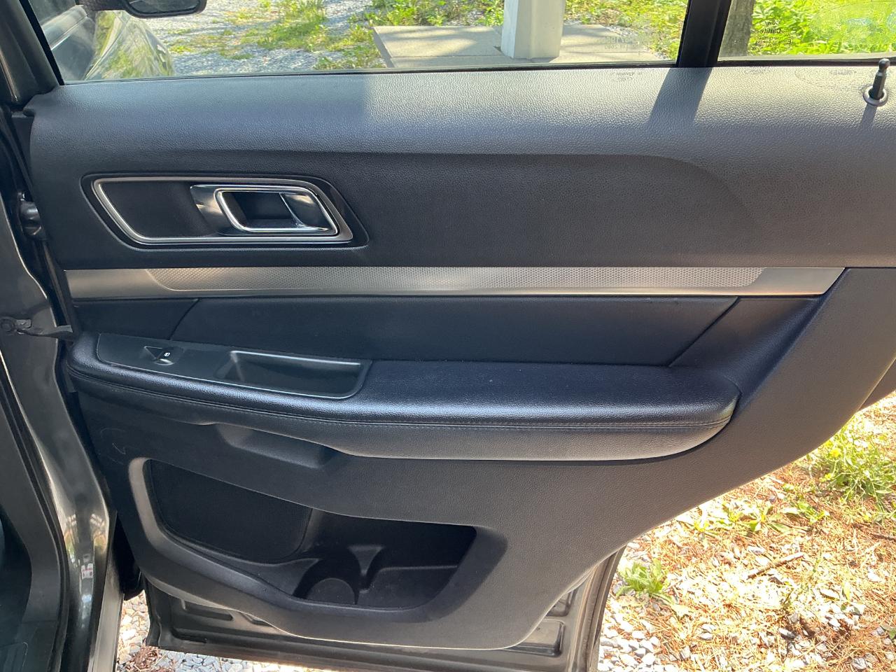 Ford Explorer XLT 4WD 2018