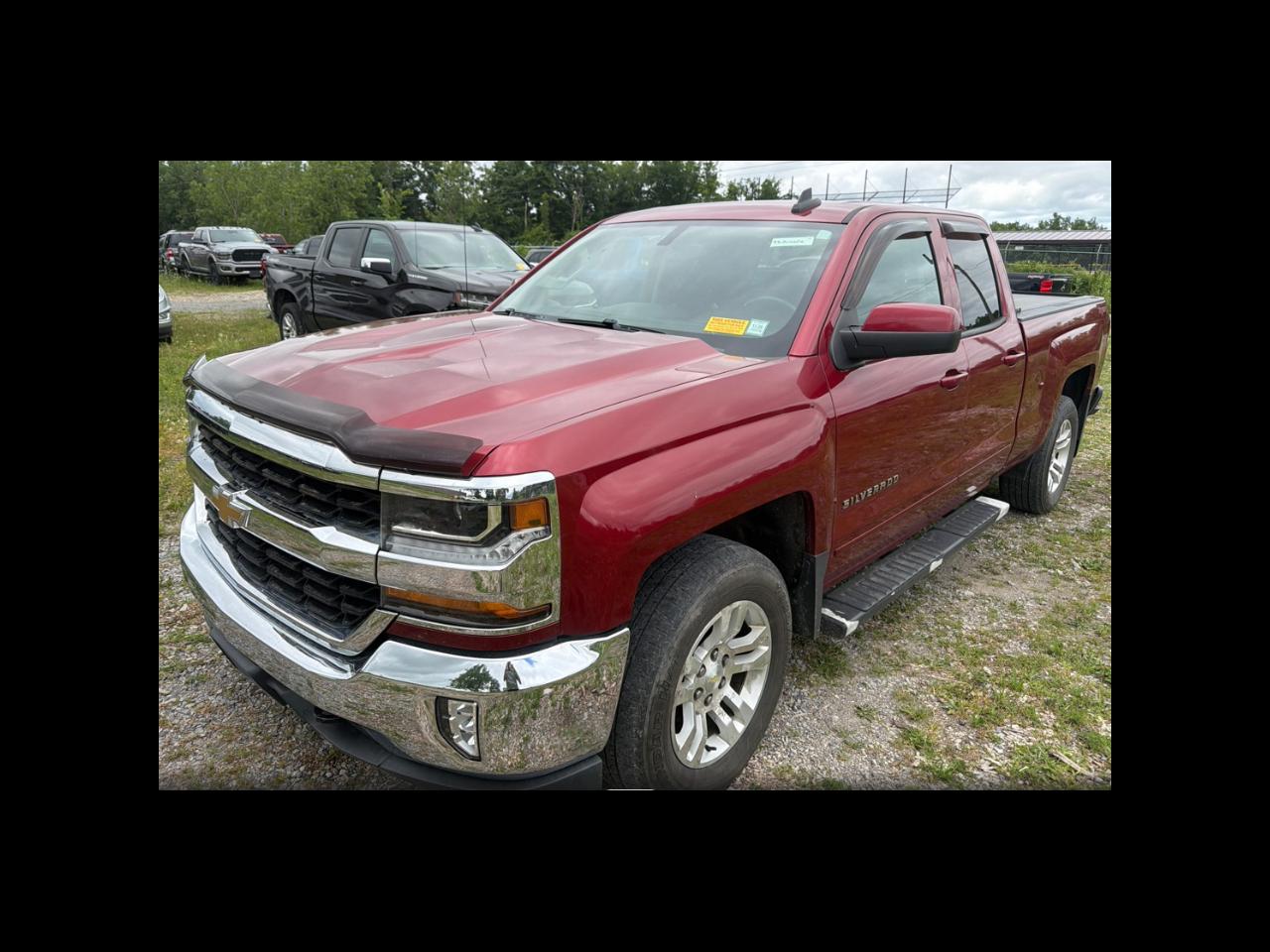 Chevrolet Silverado 1500 4WD Double Cab 143.5" LT w/1LT 2018