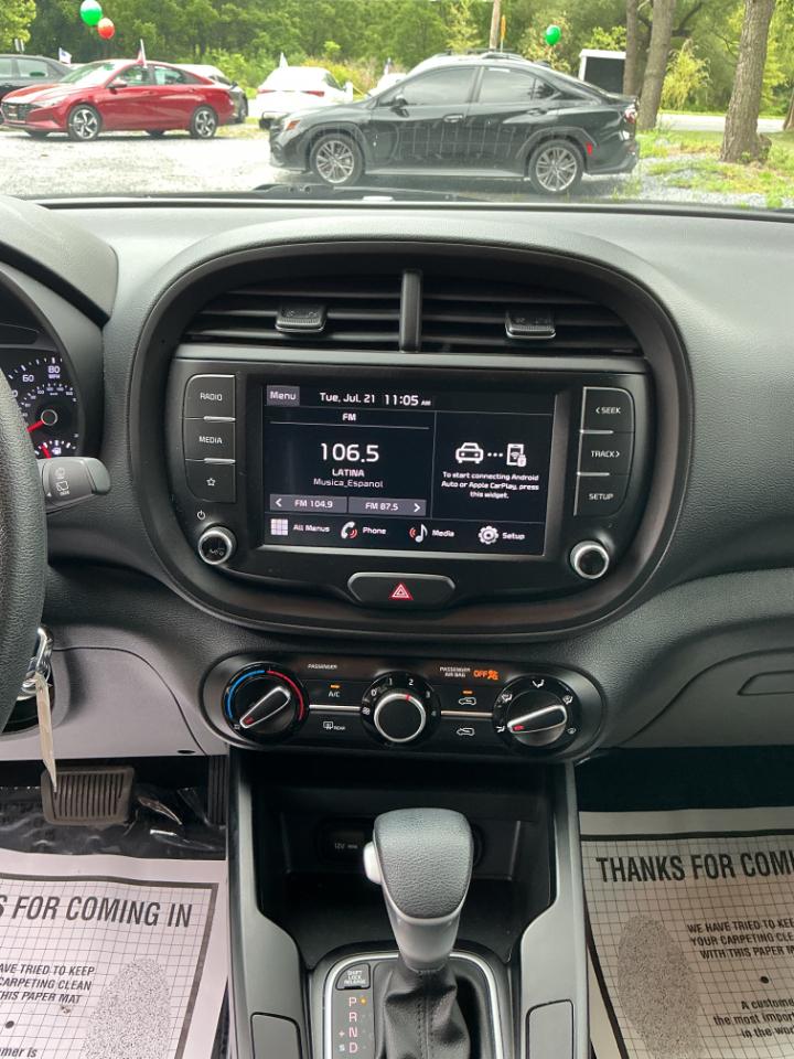 Kia Soul LX IVT 2022
