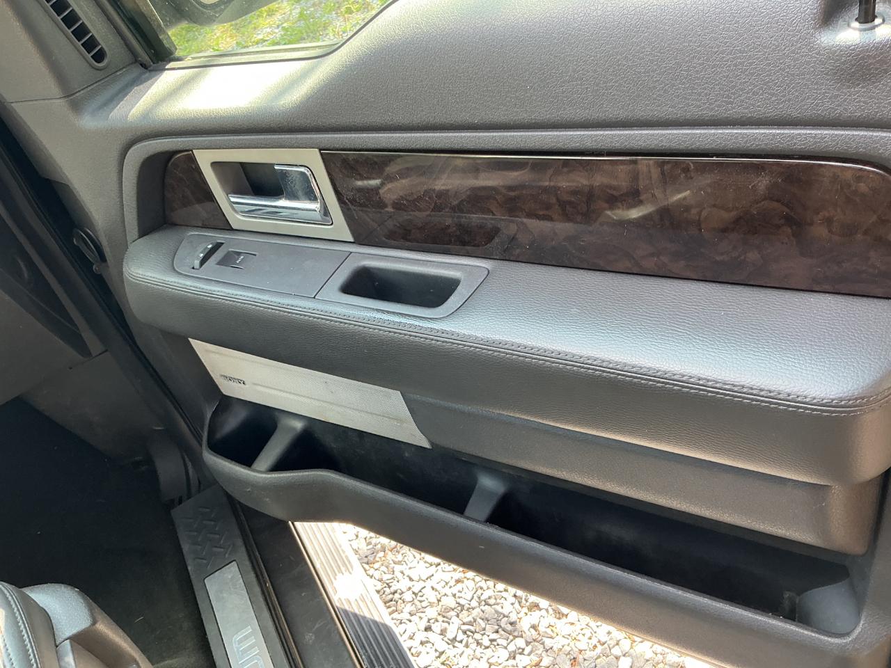 Ford F-150 4WD SuperCrew 145" Platinum 2014