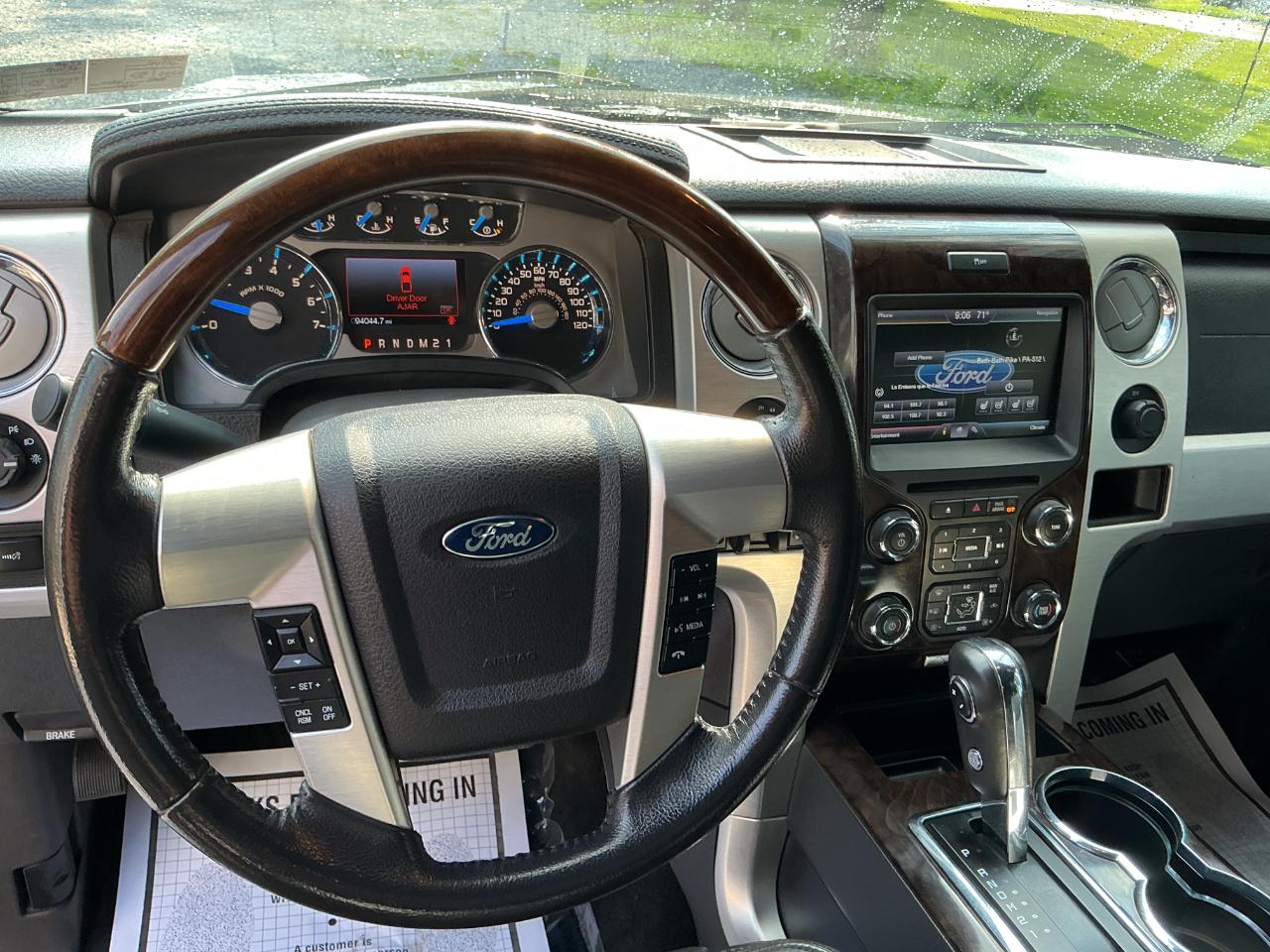 Ford F-150 4WD SuperCrew 145" Platinum 2014