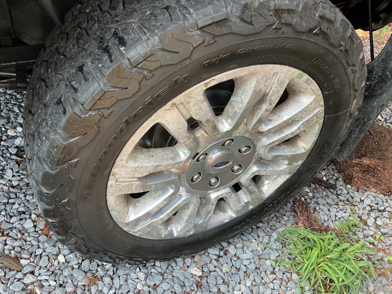 Ford F-150 4WD SuperCrew 145" Platinum 2014
