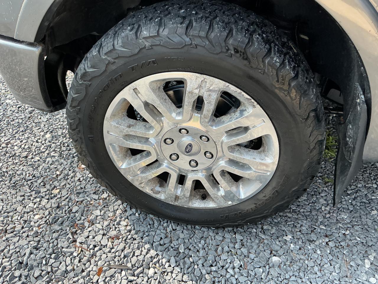 Ford F-150 4WD SuperCrew 145" Platinum 2014