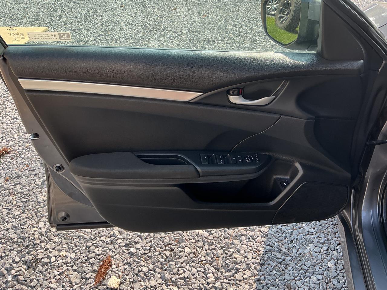 Honda Civic Sedan LX CVT 2020