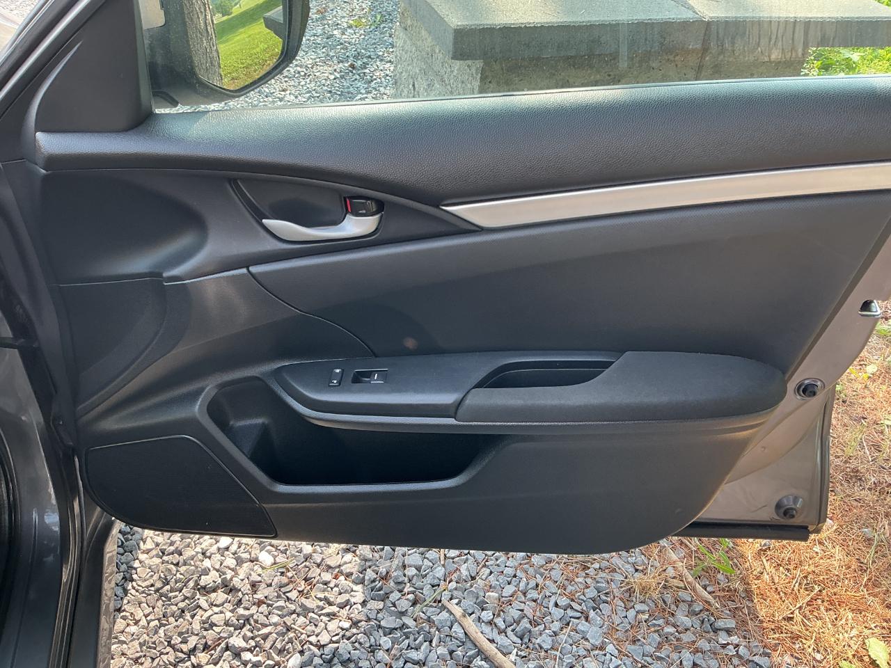 Honda Civic Sedan LX CVT 2020