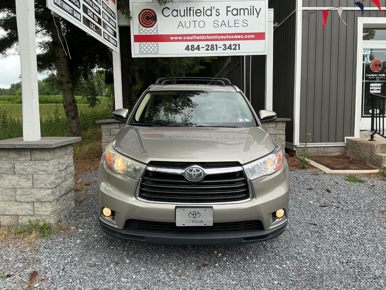 Toyota Highlander Limited Platinum 4D SUV AWD 2016