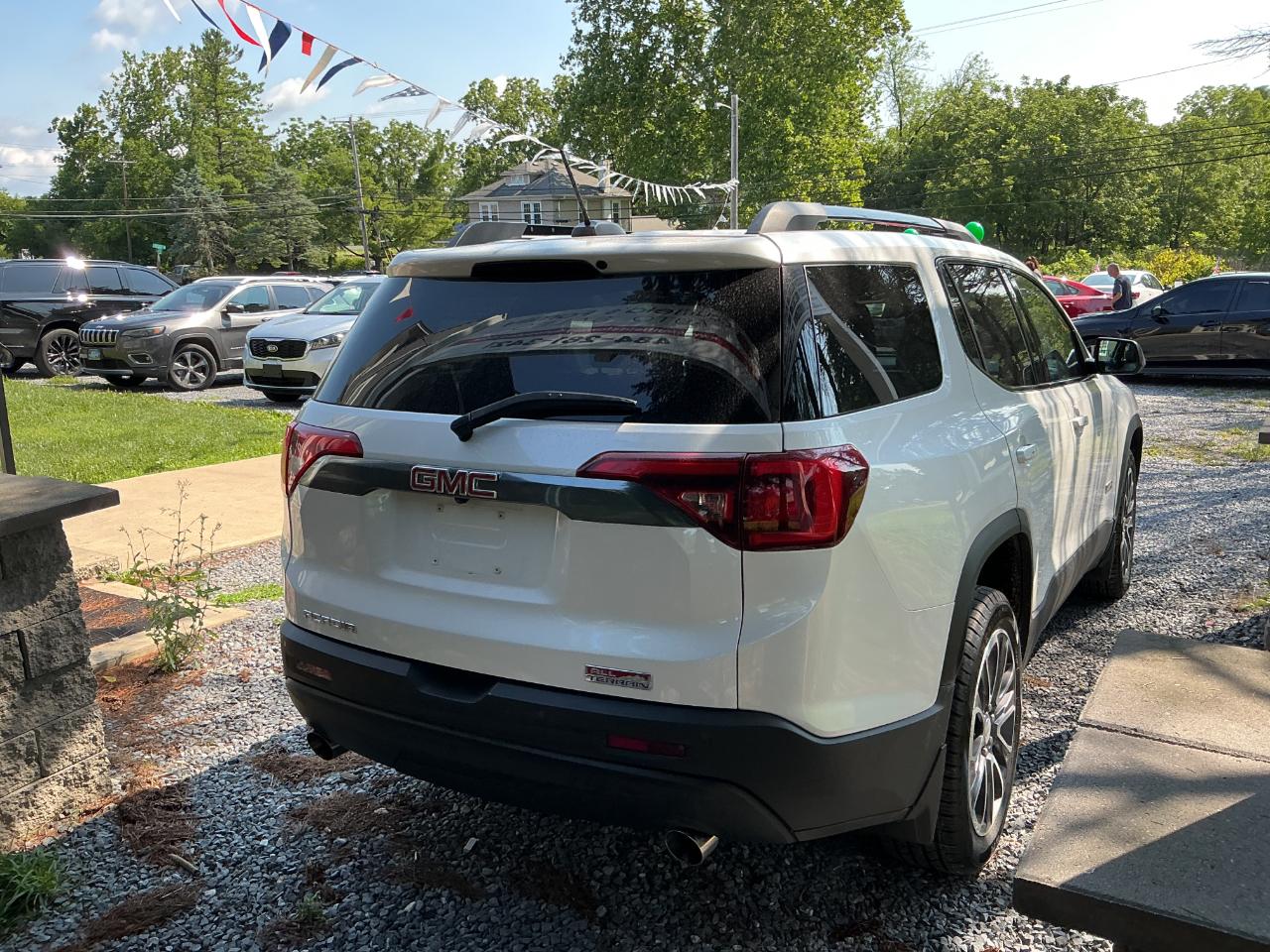 GMC Acadia AWD 4dr SLT w/SLT-1 2018