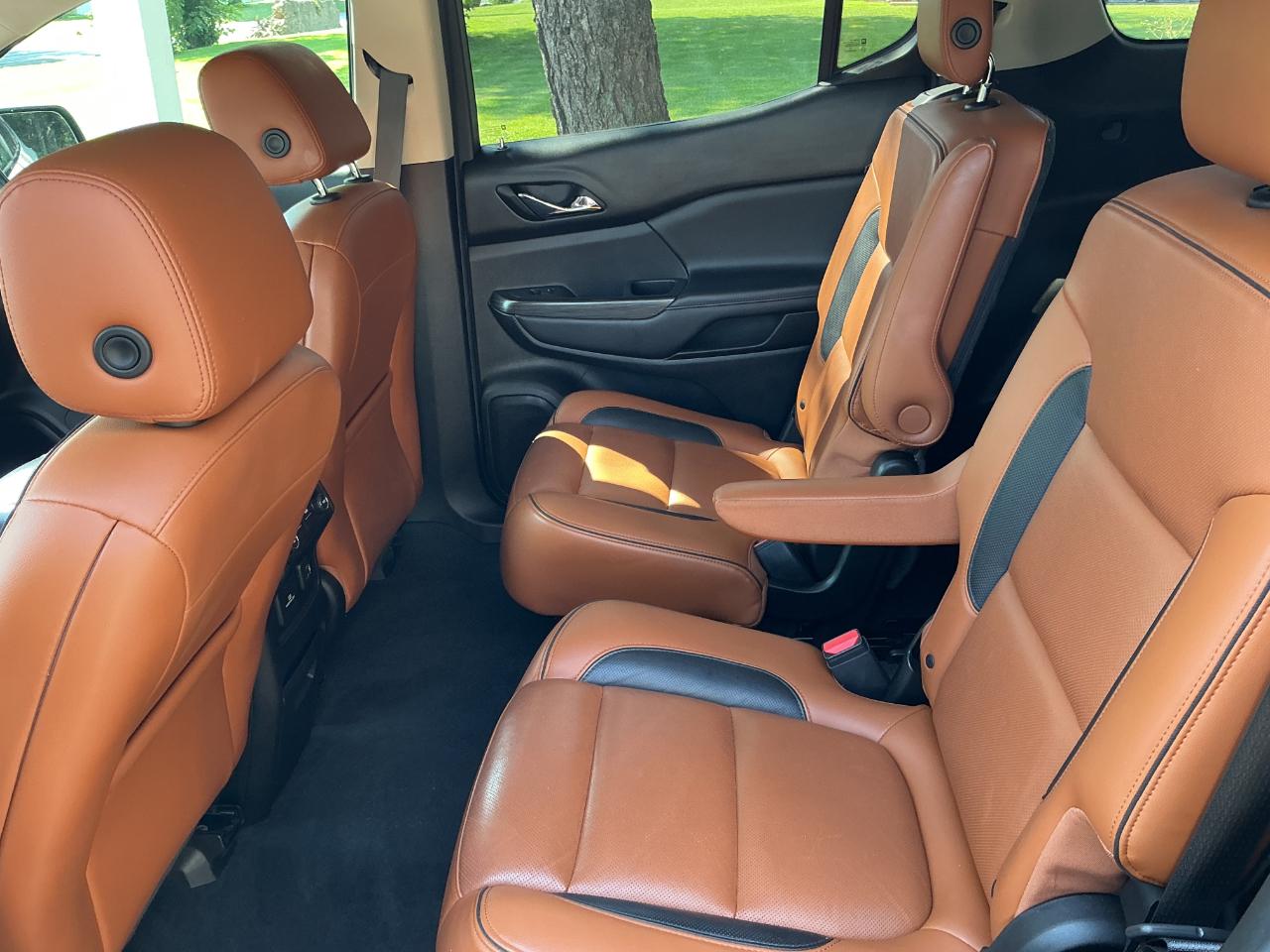 GMC Acadia AWD 4dr SLT w/SLT-1 2018