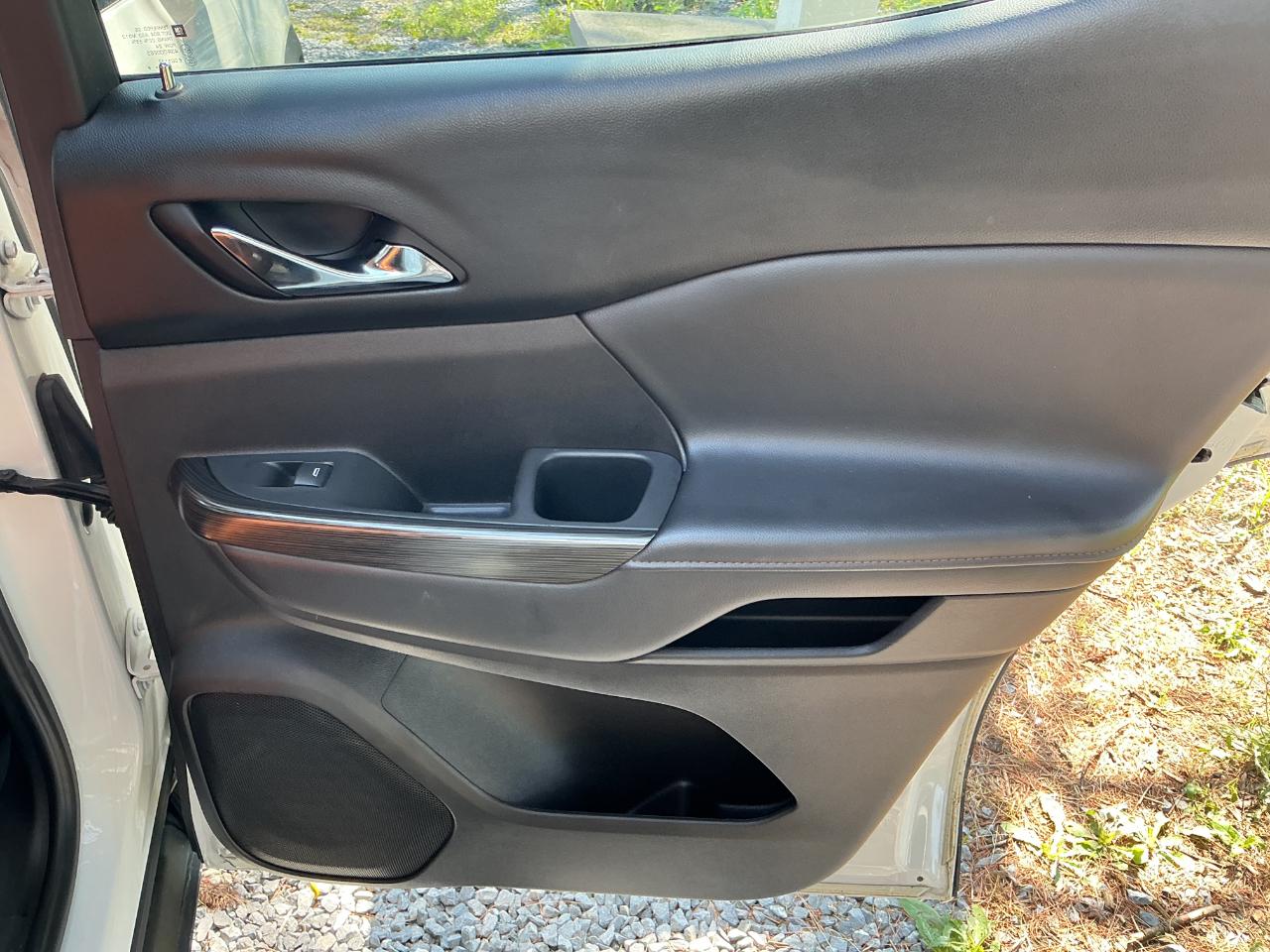 GMC Acadia AWD 4dr SLT w/SLT-1 2018