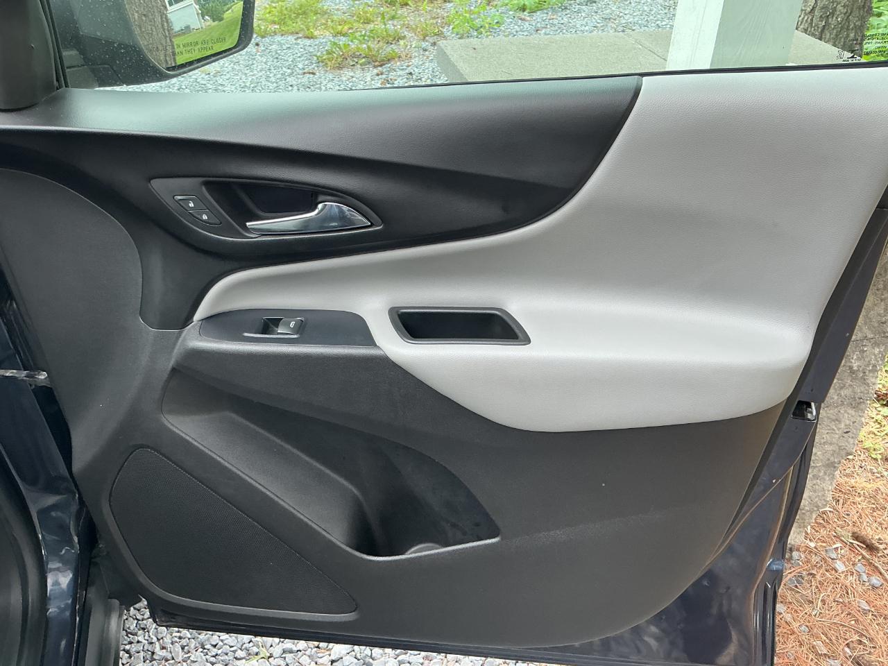 Chevrolet Equinox AWD 4dr LS w/1LS 2019