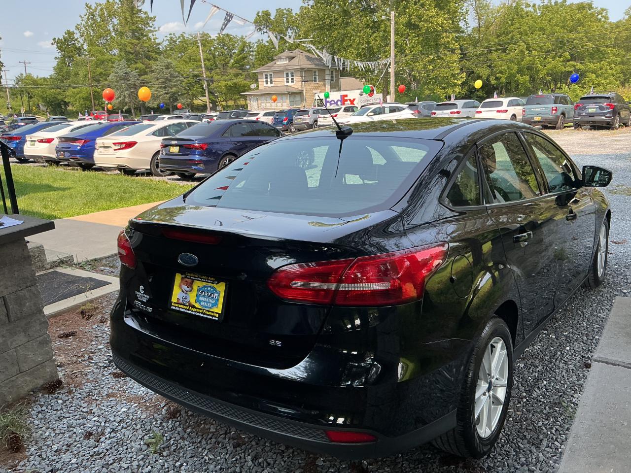 Ford Focus SE Sedan 2017