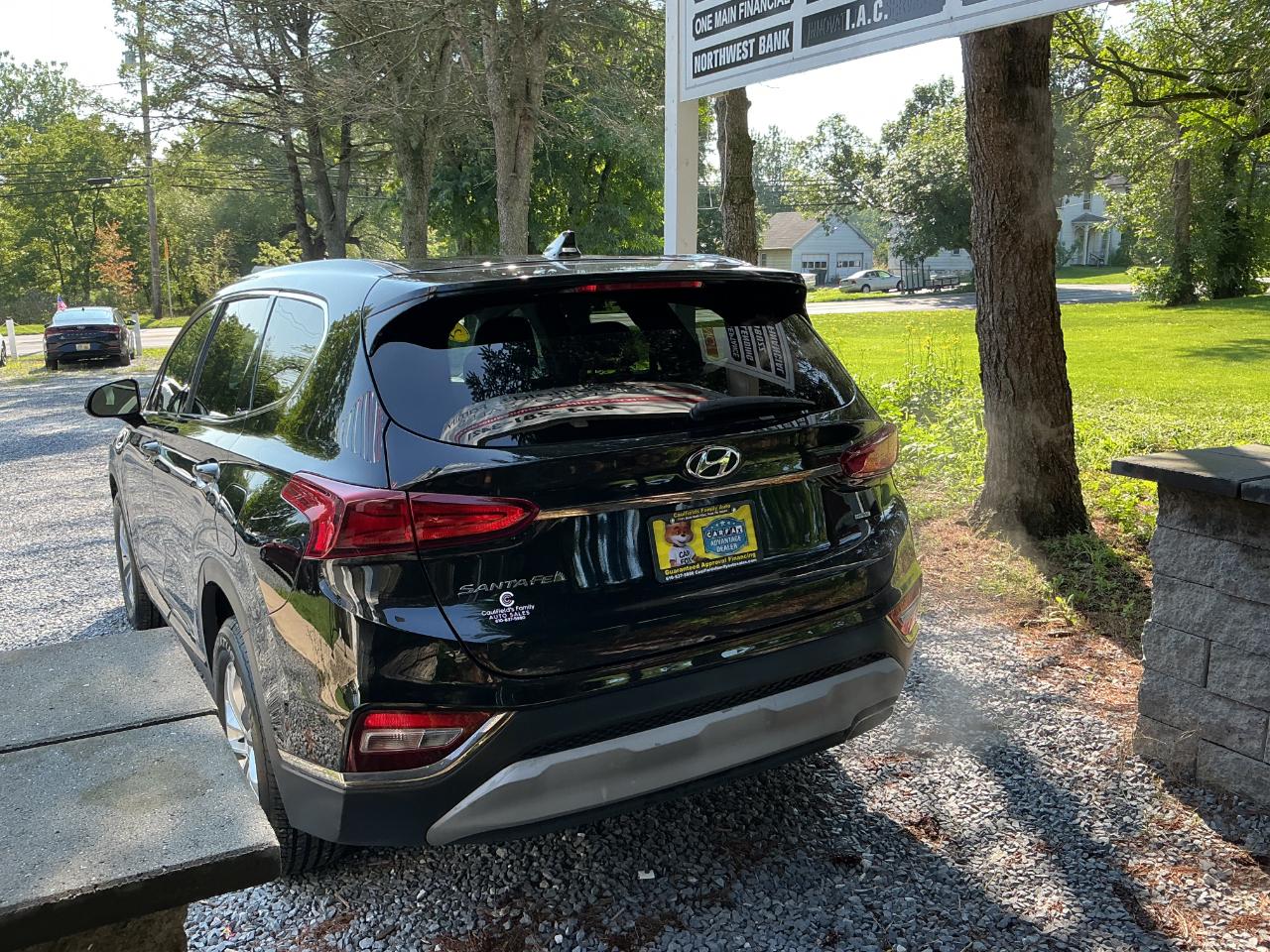 Hyundai Santa Fe SEL 2.4L Auto AWD 2019