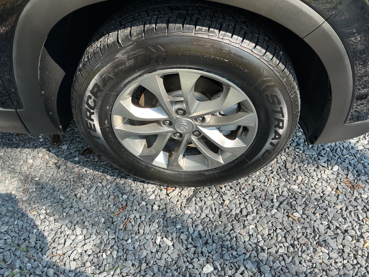 Hyundai Santa Fe SEL 2.4L Auto AWD 2019