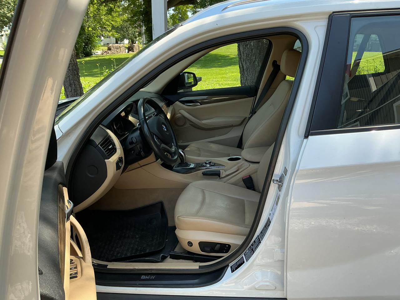 BMW X1 AWD 4dr xDrive28i 2013