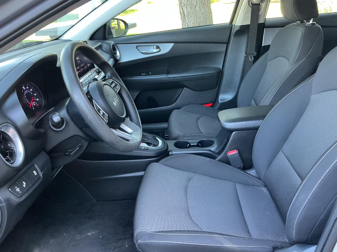 Kia Forte LXS IVT 2024