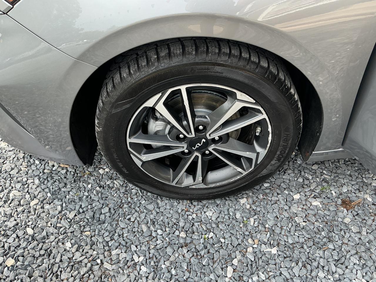 Kia Forte LXS IVT 2024