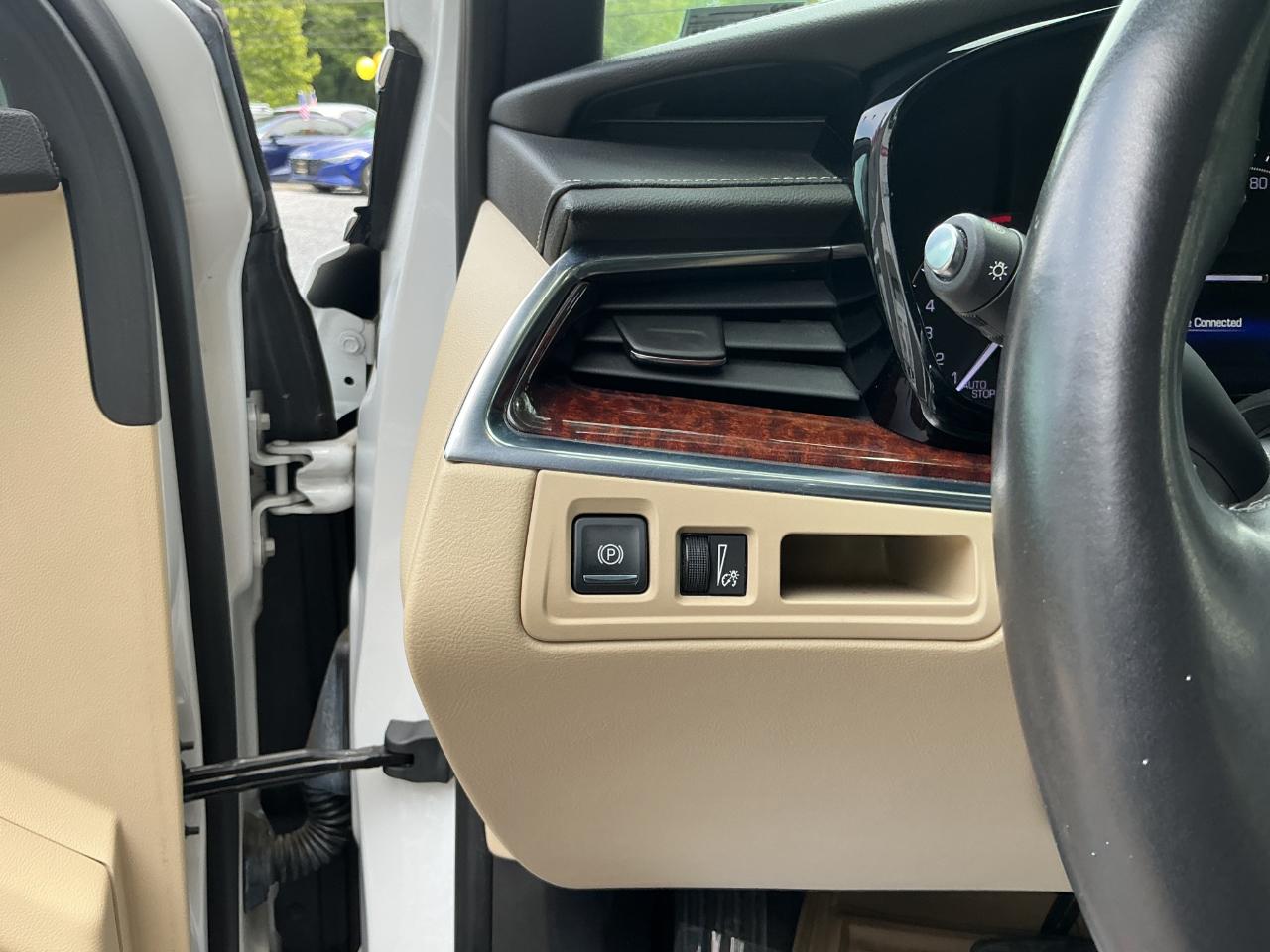 Cadillac XT5 AWD 4dr Luxury 2017