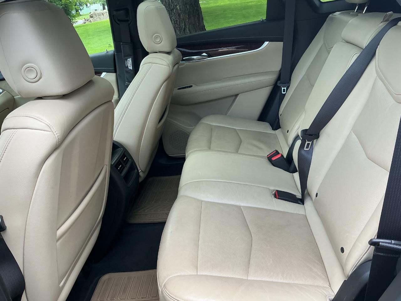 Cadillac XT5 AWD 4dr Luxury 2017