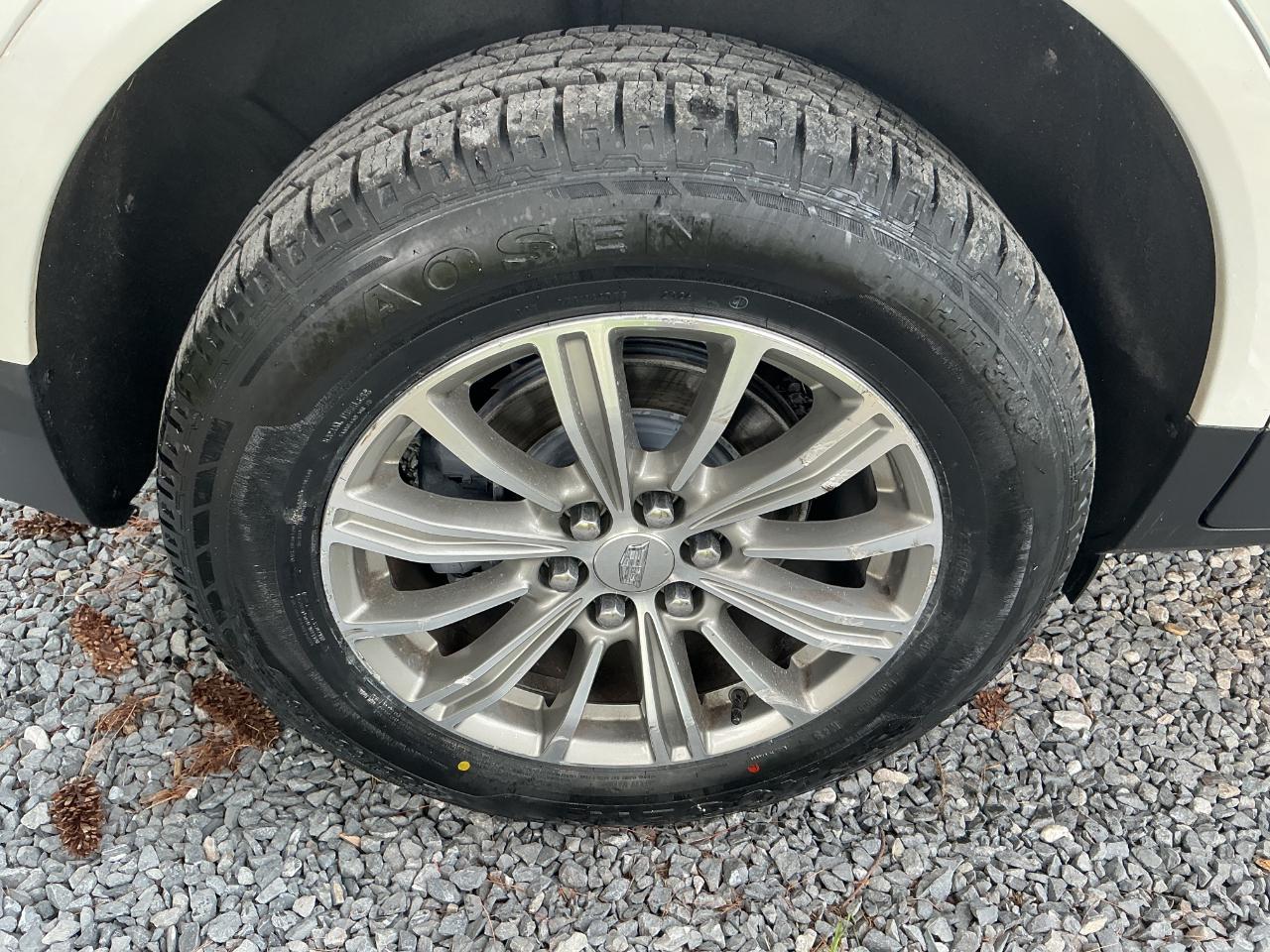 Cadillac XT5 AWD 4dr Luxury 2017