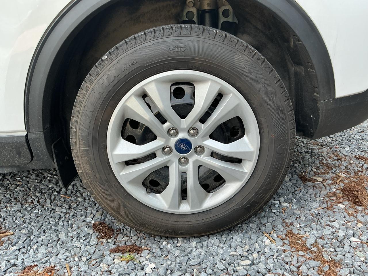 Ford Escape S AWD 2021