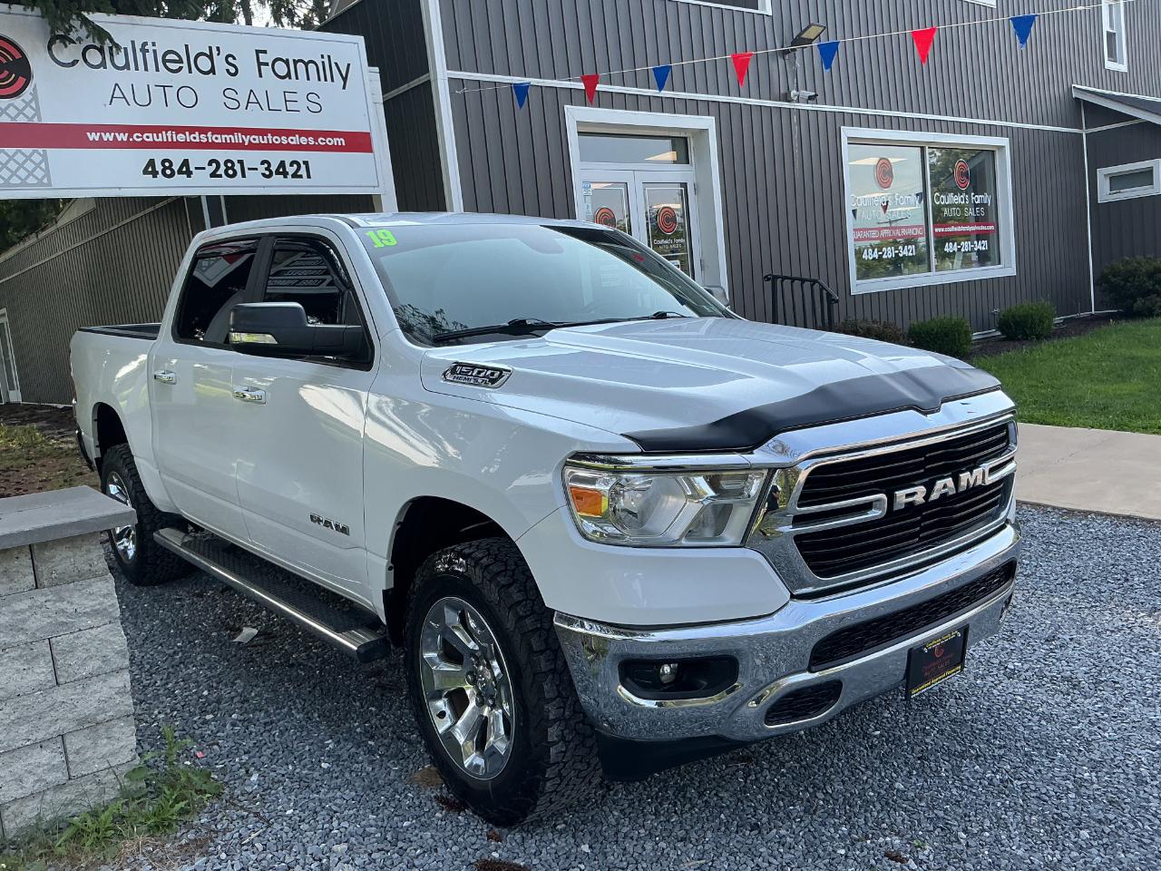 RAM 1500 Big Horn/Lone Star 4x2 Crew Cab 5'7" Box 2019