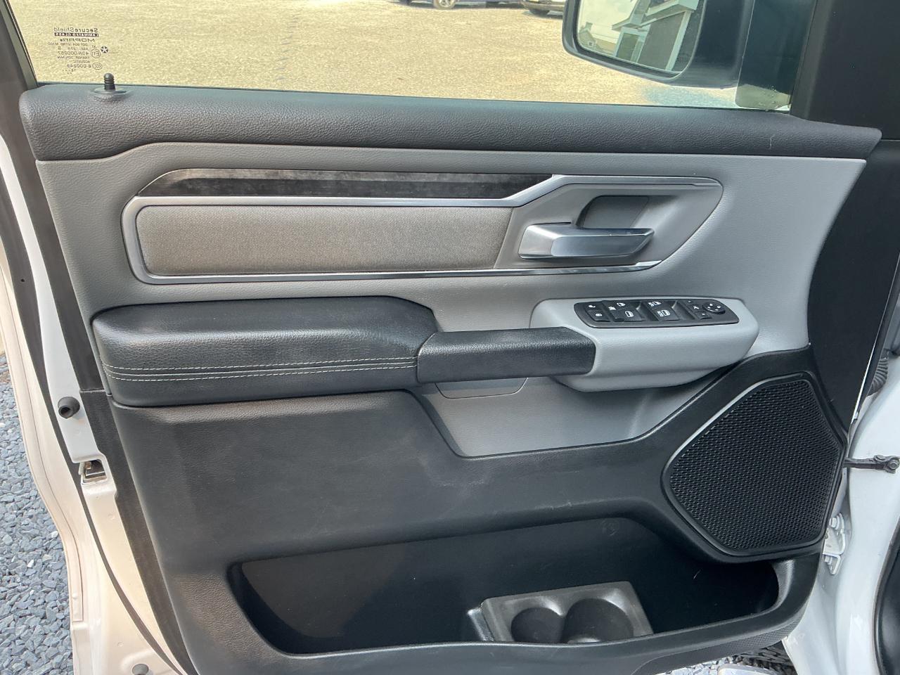 RAM 1500 Big Horn/Lone Star 4x2 Crew Cab 5'7" Box 2019