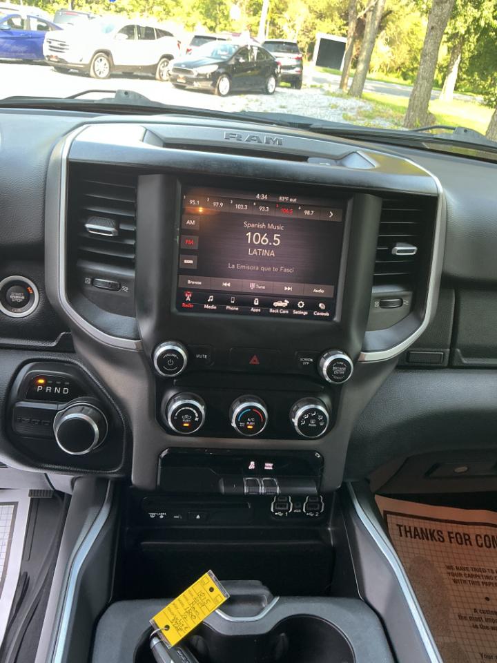 RAM 1500 Big Horn/Lone Star 4x2 Crew Cab 5'7" Box 2019