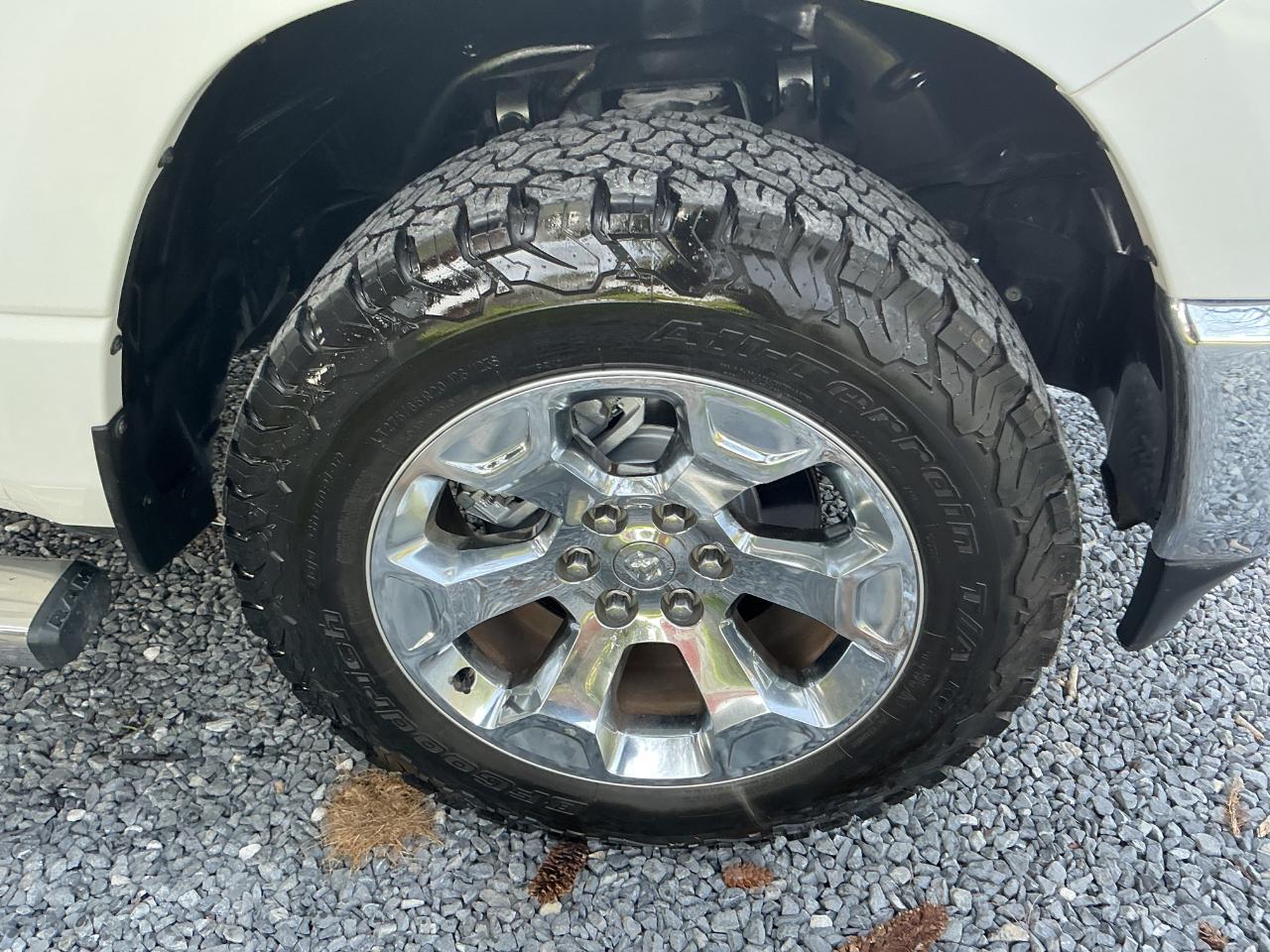 RAM 1500 Big Horn/Lone Star 4x2 Crew Cab 5'7" Box 2019