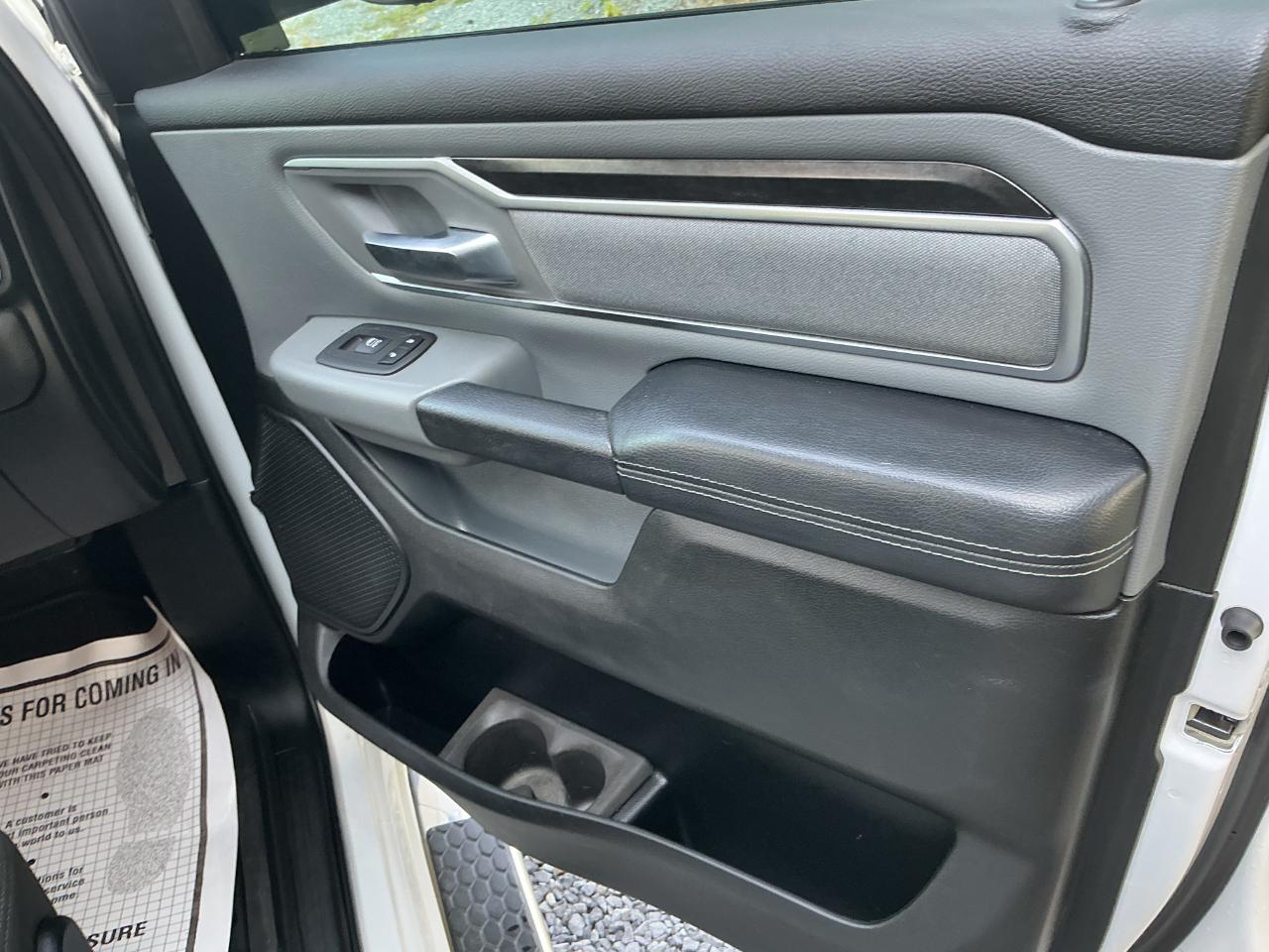 RAM 1500 Big Horn/Lone Star 4x2 Crew Cab 5'7" Box 2019