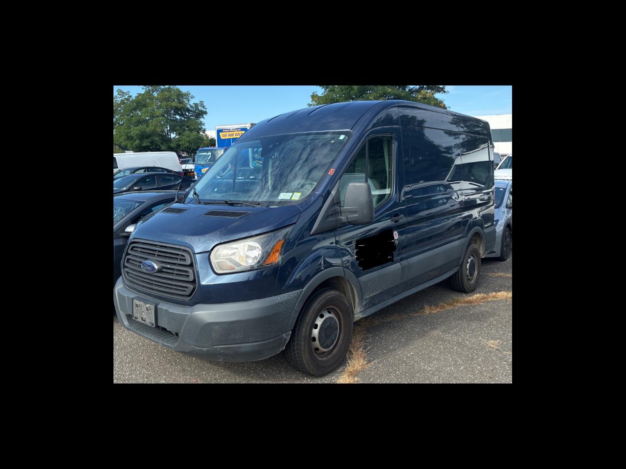 Ford Transit Van T-250 130" Med Rf 9000 GVWR Sliding RH Dr 2017