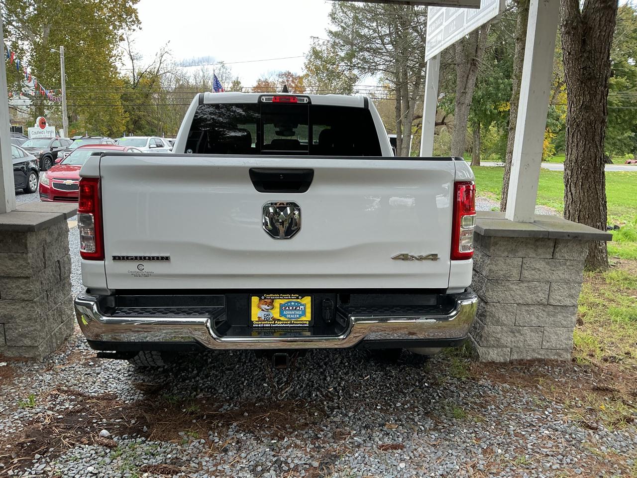 RAM 1500 Big Horn 4x4 Crew Cab 5'7" Box 2023