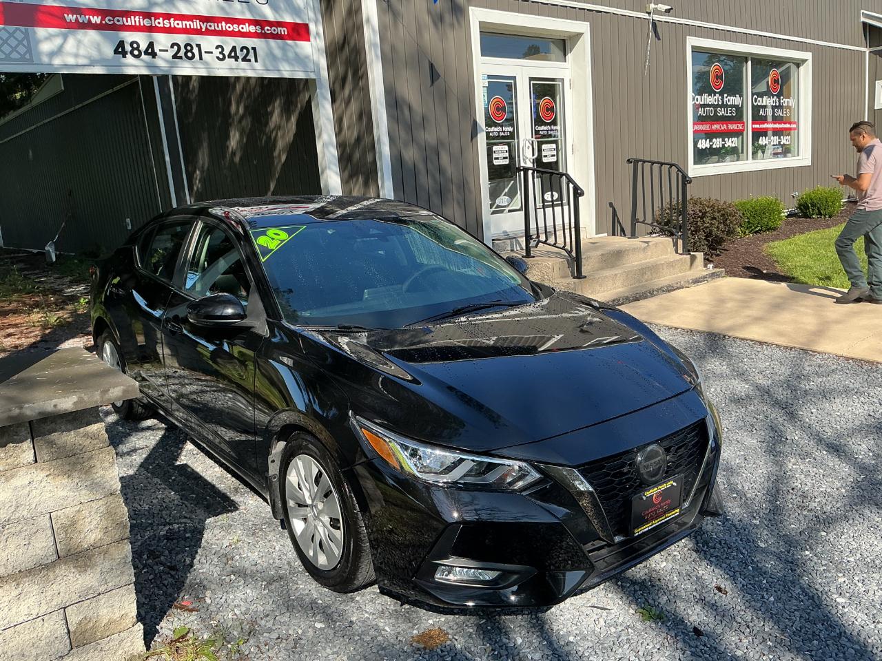 Nissan Sentra S CVT 2020